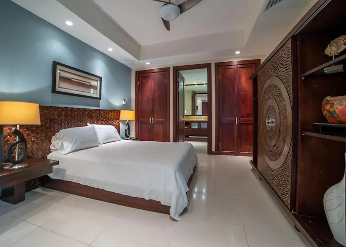 Reserva Conchal Oceanview Escape *
